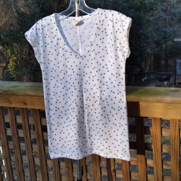 C&C California Vintage 80's Shamrock on White VNeck Tee Shirt Sz M - Picture 1 of 7